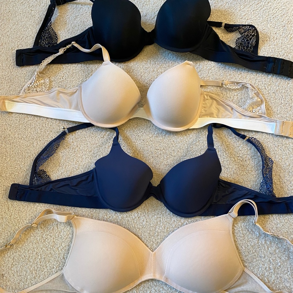 4 Lively bras 34C 36C